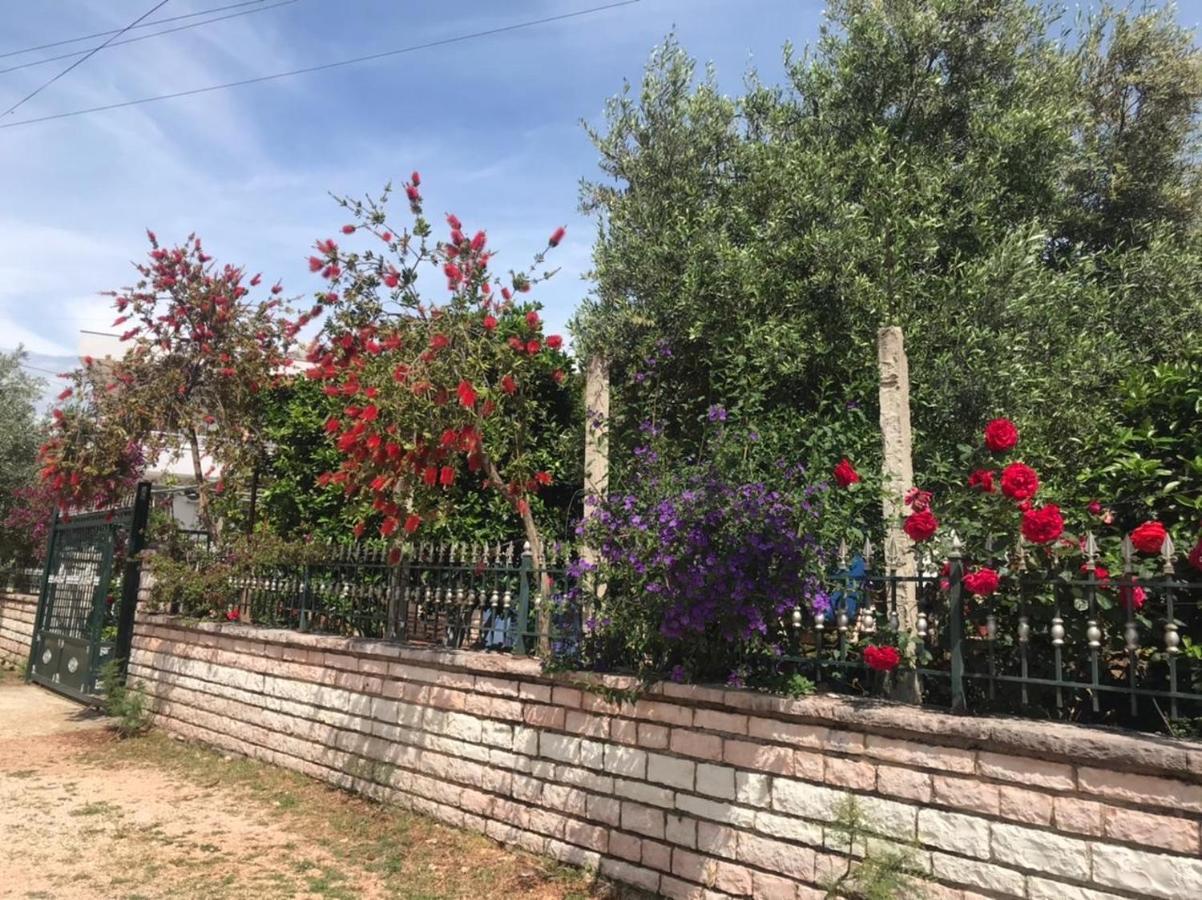Vita Apartment - Spacious Garden And Balcony 5 Min To Beach & Center Ksamil Exterior foto